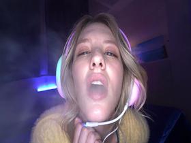 キメセクの巣「日本チ◎ポ大好き」北欧美女が俺んちでガンギマリFUCK!!　メロディー・雛・マークス　サンプル画像02